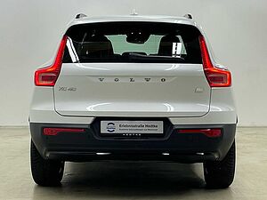 Volvo  XC40 Recharge Plus, T5 Plug-in Hybrid, Elektrisch/Benzin, Dark