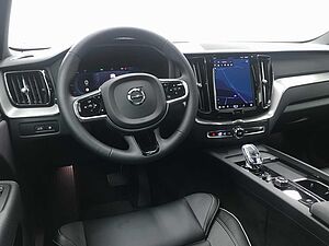 Volvo  XC60 Recharge Plus, T6 AWD Plug-in Hybrid, Elektrisch/Benzin, Dark