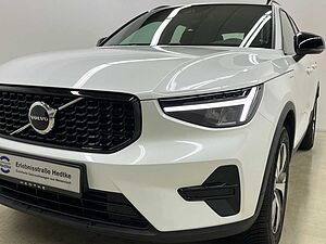 Volvo  XC40 Recharge Plus, T5 Plug-in Hybrid, Elektrisch/Benzin, Dark