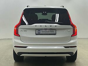 Volvo  XC90 Recharge Plus, T8 AWD Plug-in Hybrid, Elektrisch/Benzin, Dark, 7 Sitze