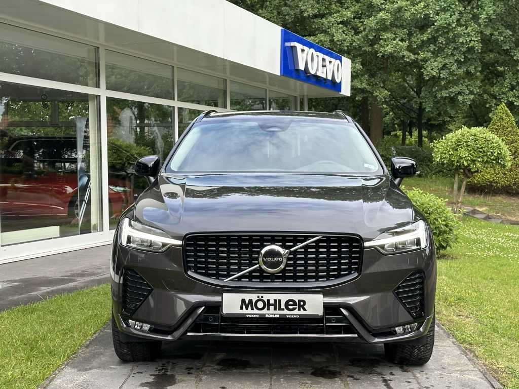 Volvo  XC60 Plus, B4 AWD Mild-Hybrid, Diesel, Dark