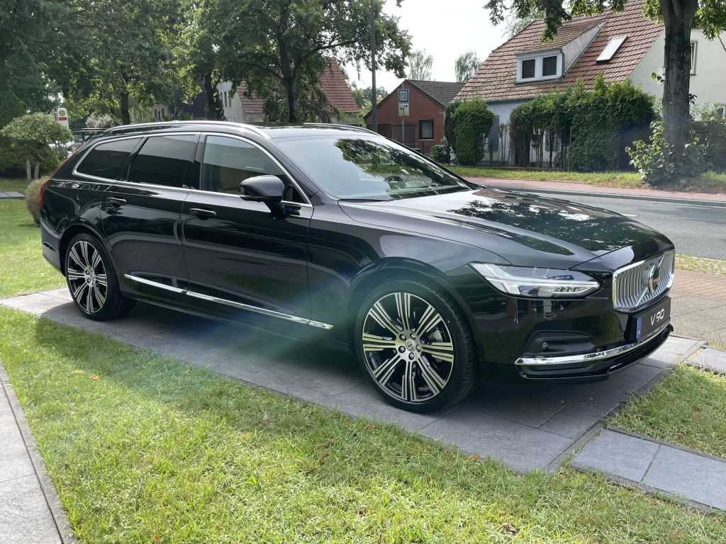 Volvo  V90 Plus, B4 Mild-Hybrid, Diesel, Bright