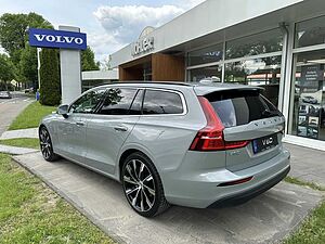 Volvo  V60 Core, B4 Mild-Hybrid, Diesel