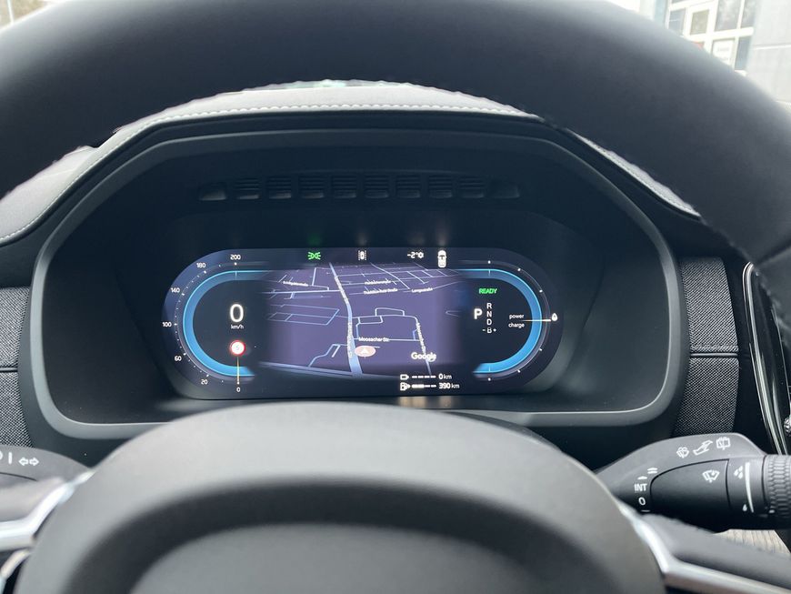 Volvo  T8 AWD Plug-in Hybrid