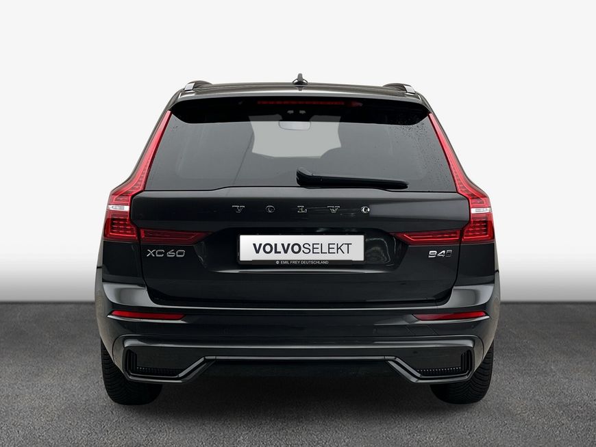 Volvo  Plus Dark