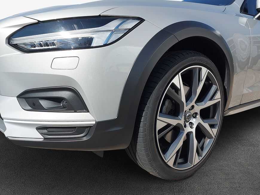 Volvo  CrossCountry