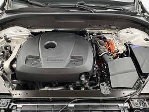 Volvo  T6 AWD Recharge Geartronic