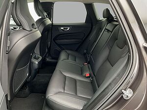 Volvo  Plus Dark