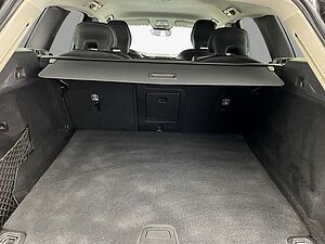 Volvo  Plus Dark