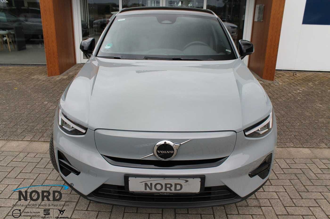 Volvo  Plus Recharge Pure Electric 2WD