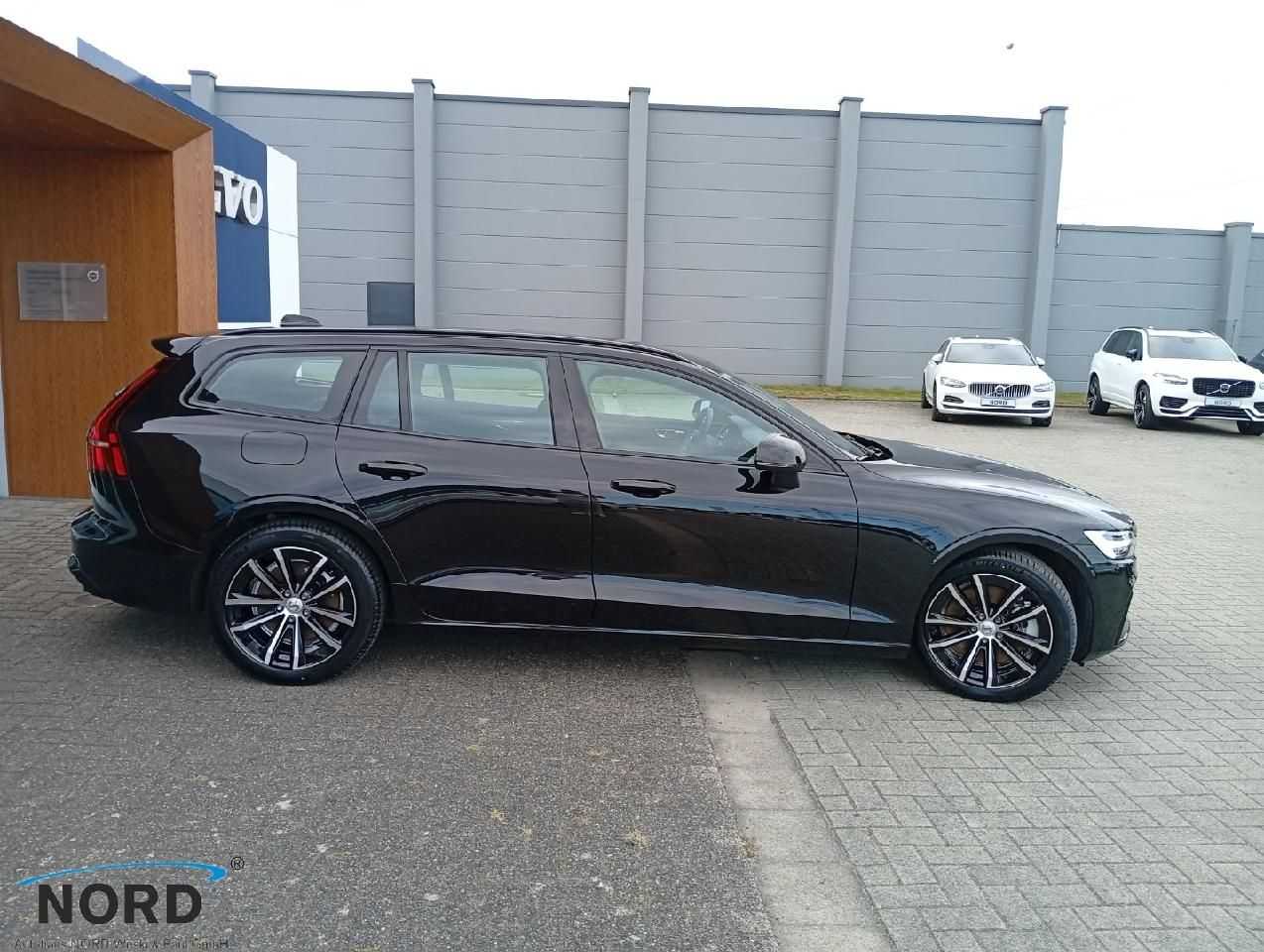 Volvo  T6 Plus Dark Plug-In Hybrid AWD/Leder