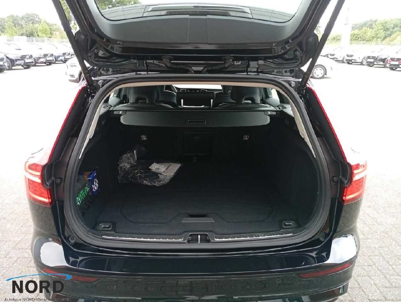 Volvo  T6 Plus Dark Plug-In Hybrid AWD/Leder