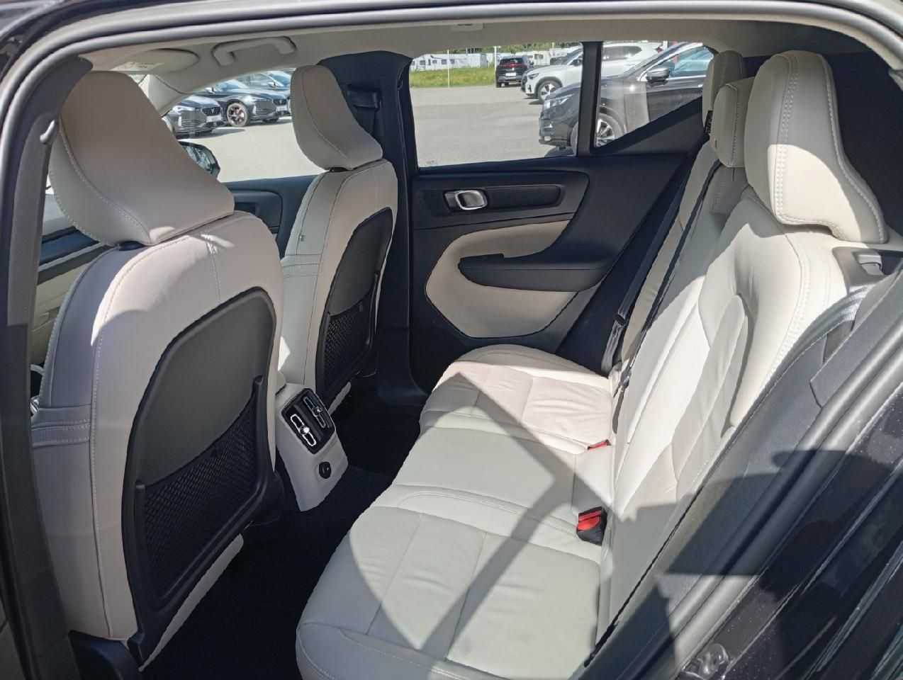 Volvo  T5 Plus Dark Plug-In Hybrid 2WD/Leder/AHK