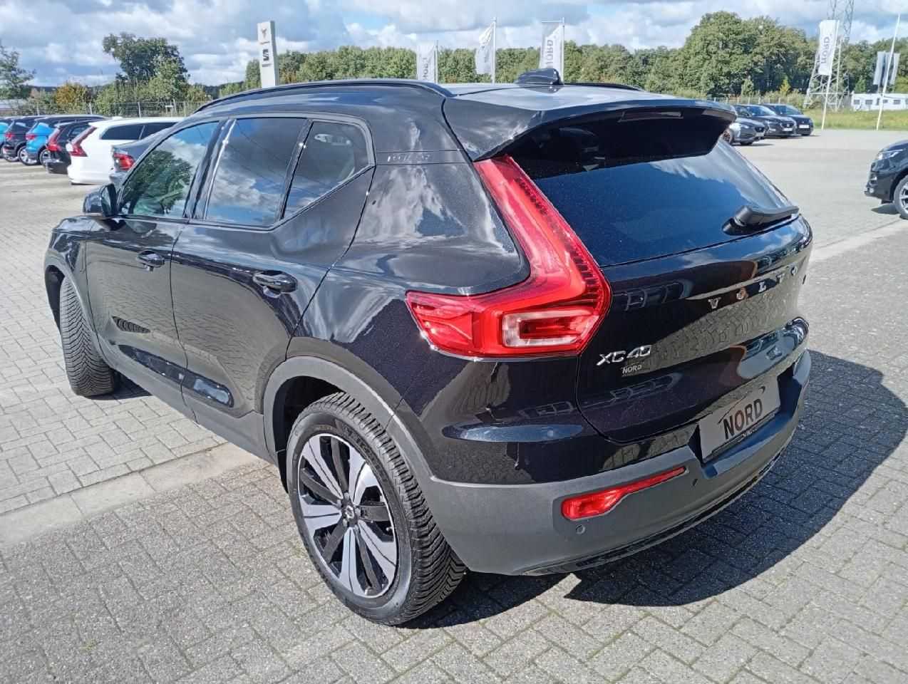 Volvo  T5 Plus Dark Plug-In Hybrid 2WD/Leder/AHK