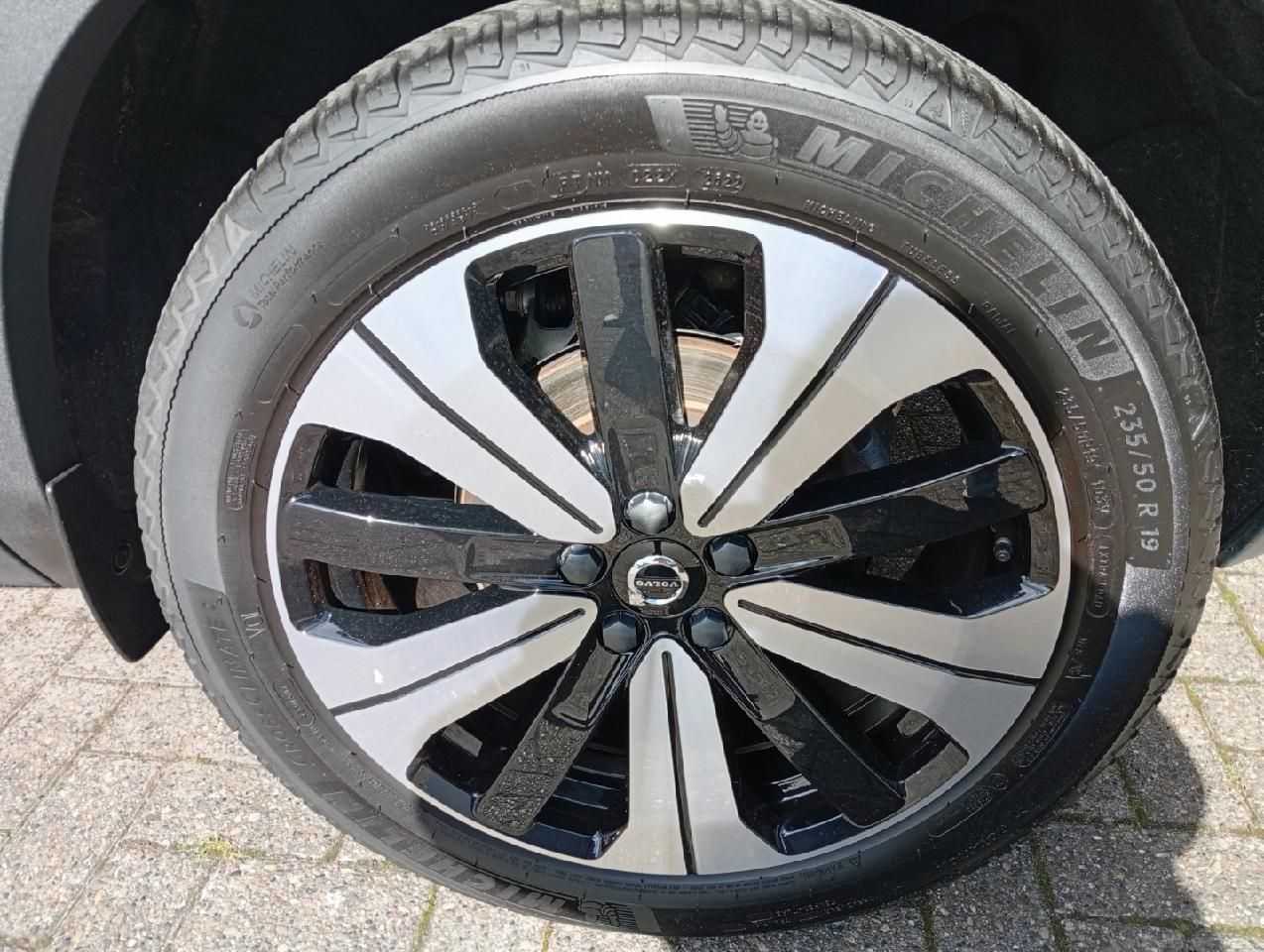 Volvo  T5 Plus Dark Plug-In Hybrid 2WD/Leder/AHK