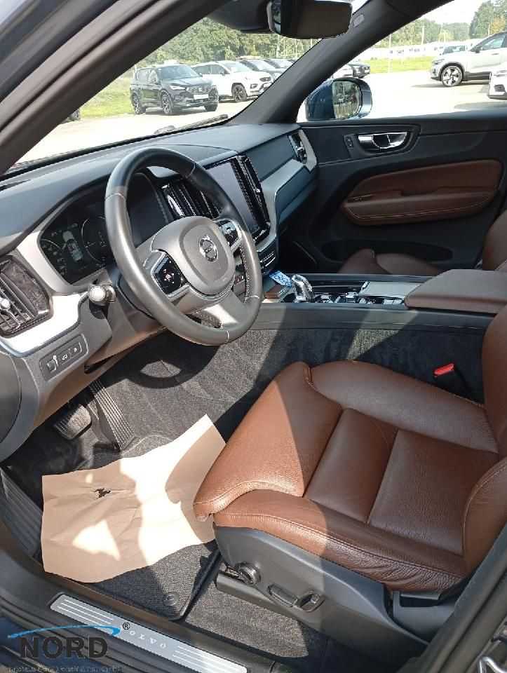 Volvo  T8 Inscription Plug-In Hybrid AWD/Head-Up