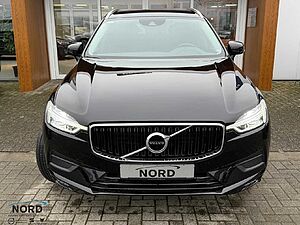 Volvo  D4 Gear. Momentum Pro 2WD/AHK/Cam/BLIS/ACC