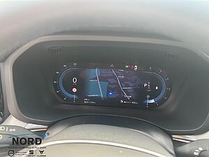 Volvo  B4D Plus Dark AWD/Standh. /HarmanKardon/Blis