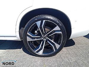 Volvo  Ultra Dark T8 Plug-In Hybrid AWD/B&W/22