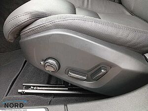 Volvo  T6 Plus Dark Plug-In Hybrid AWD/Leder