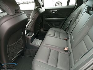 Volvo  T6 Plus Dark Plug-In Hybrid AWD/Leder