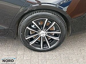 Volvo  T6 Plus Dark Plug-In Hybrid AWD/Leder
