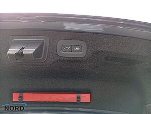 Volvo  T8 Ultimate Dark Plug-In Hybrid AWD