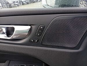 Volvo  D4 Gear. Inscription 2WD/AHK/BLIS/ACC/360°
