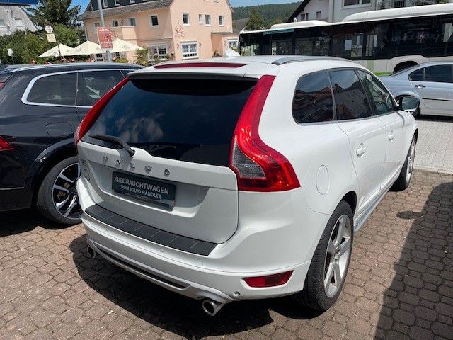 Volvo  XC60 R-Design AWD