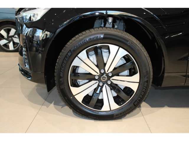 Volvo  T6 Recharge Plus Dark AWD Panoramadach 360Grad-Kamera
