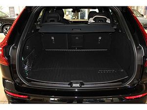Volvo  T6 Recharge Plus Dark AWD Panoramadach 360Grad-Kamera