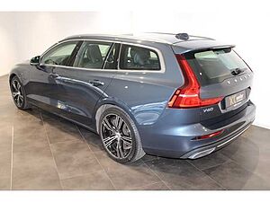 Volvo  T6 Recharge Inscription AWD AHK Standheizung Panoramadach