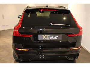 Volvo  T8 Plus Black Edition B&W Sound. 360°Kamera Panoramadach