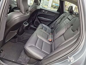 Volvo  D4 AWD Geartronic Momentum