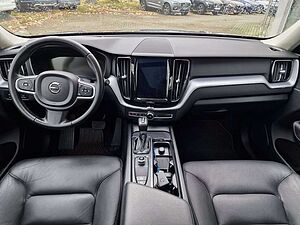 Volvo  D4 AWD Geartronic Momentum