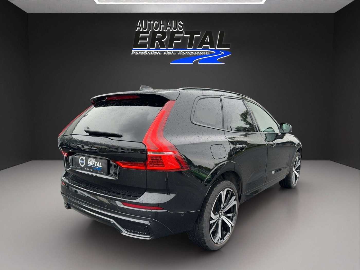 Volvo  Recharge T8 AWD R-Design *BLACK*