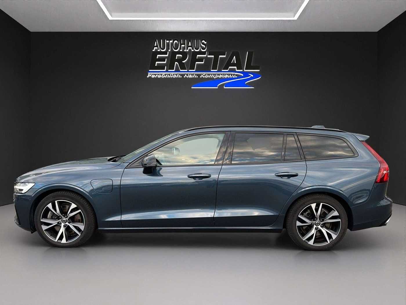 Volvo  Recharge T6 AWD R-Design