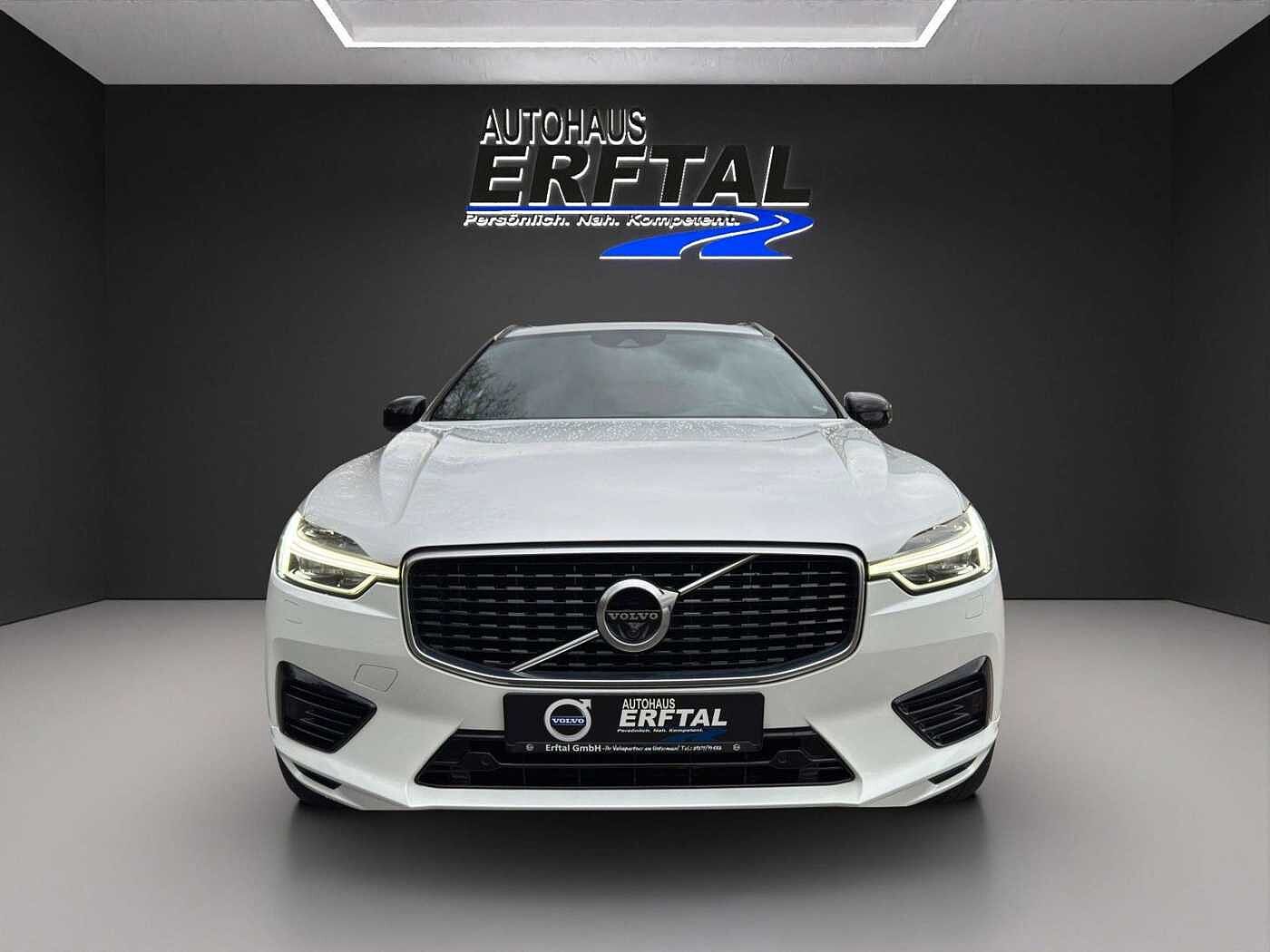 Volvo  Recharge T8 AWD R-Design