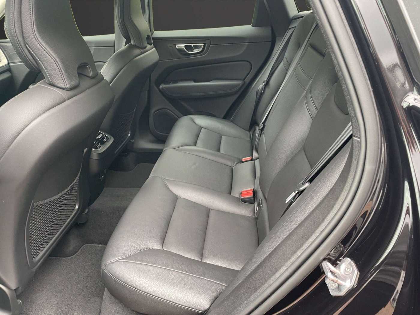 Volvo  B4 Diesel AWD Inscription
