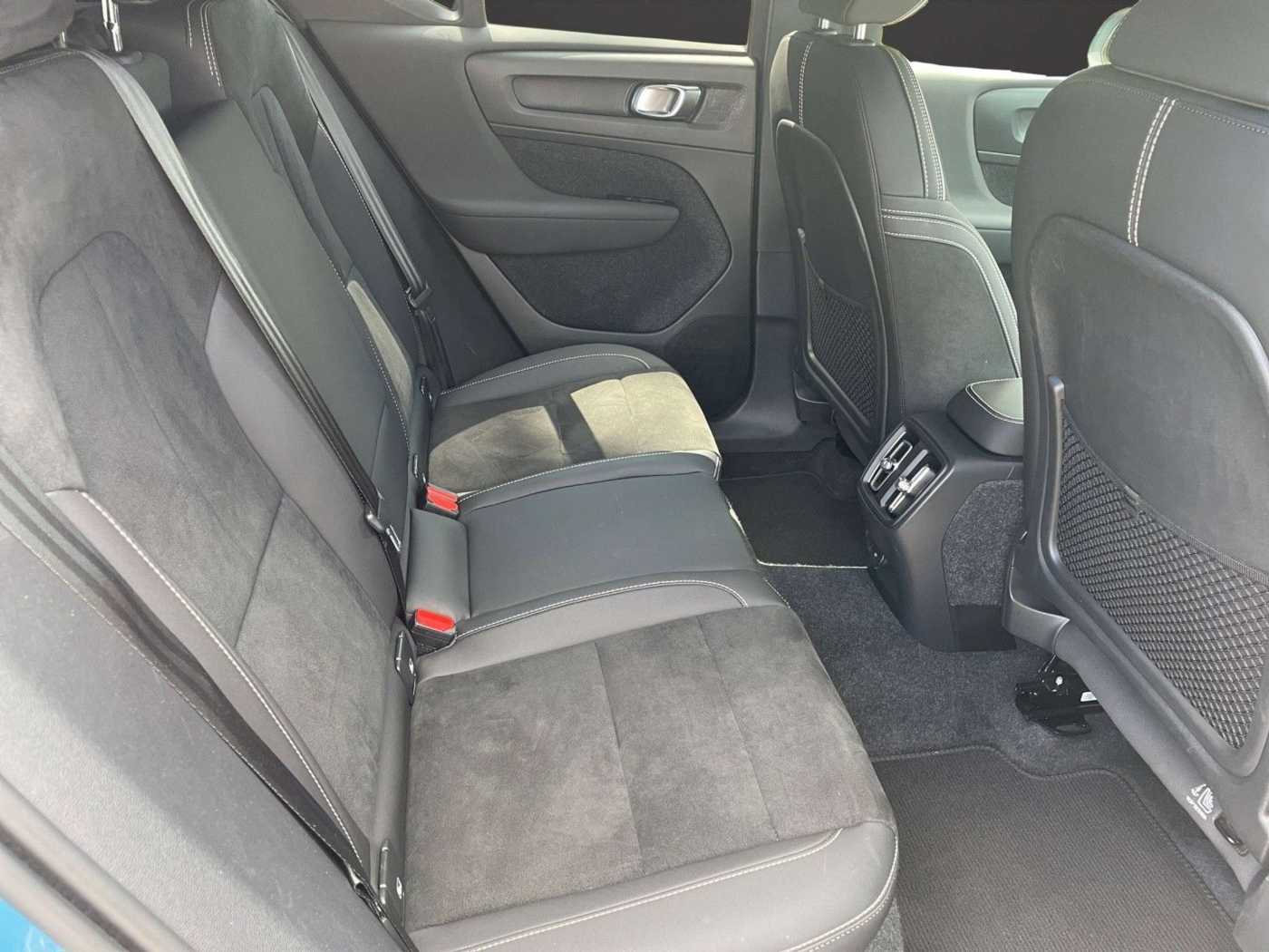 Volvo  Recharge Twin Motor AWD Plus