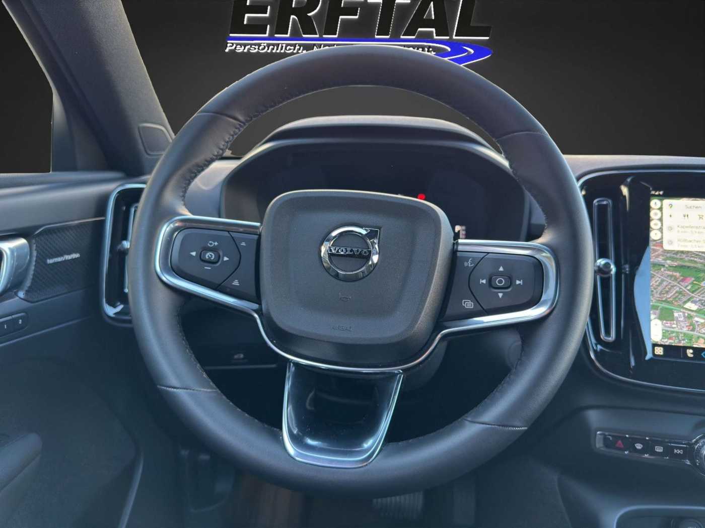Volvo  Single Extended Range Plus Black Edition