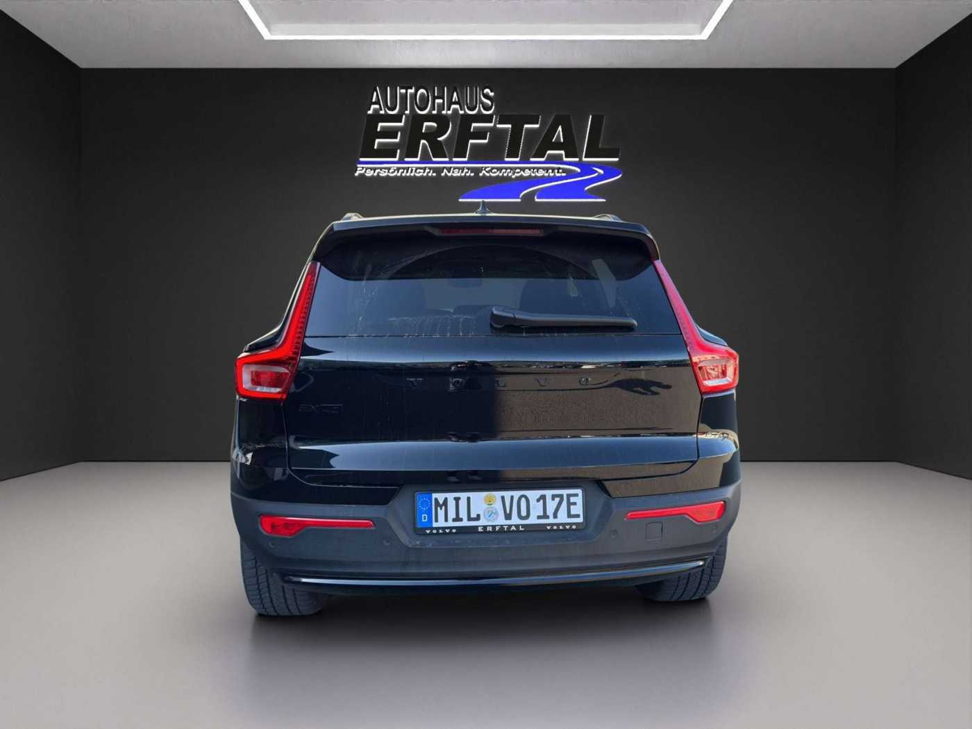 Volvo  Single Extended Range Plus Black Edition