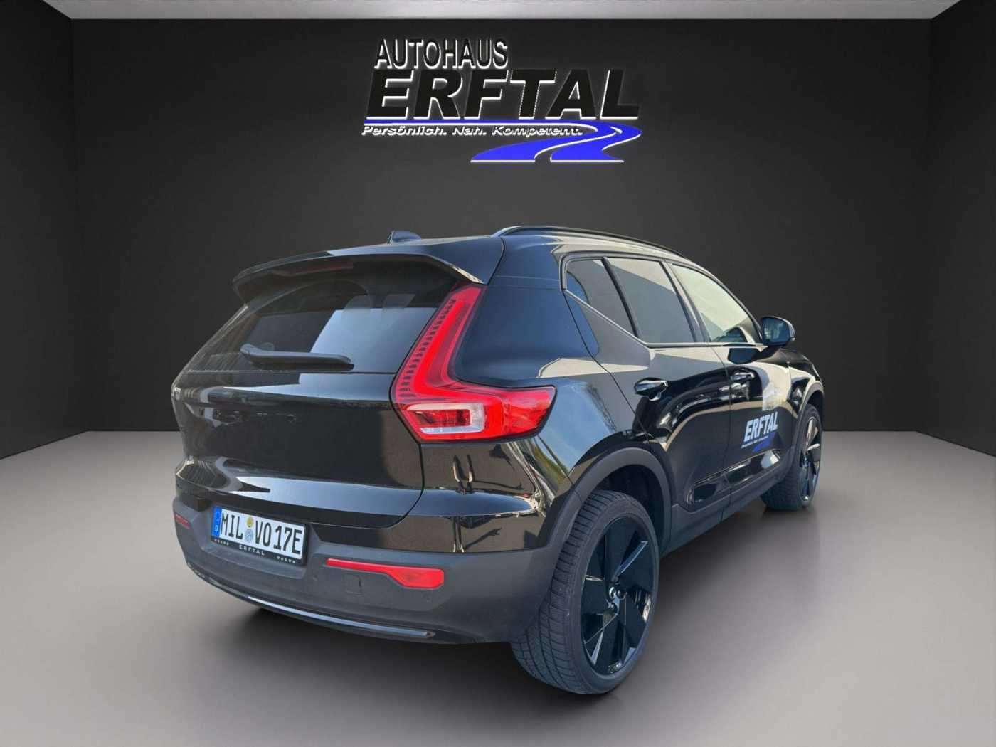 Volvo  Single Extended Range Plus Black Edition