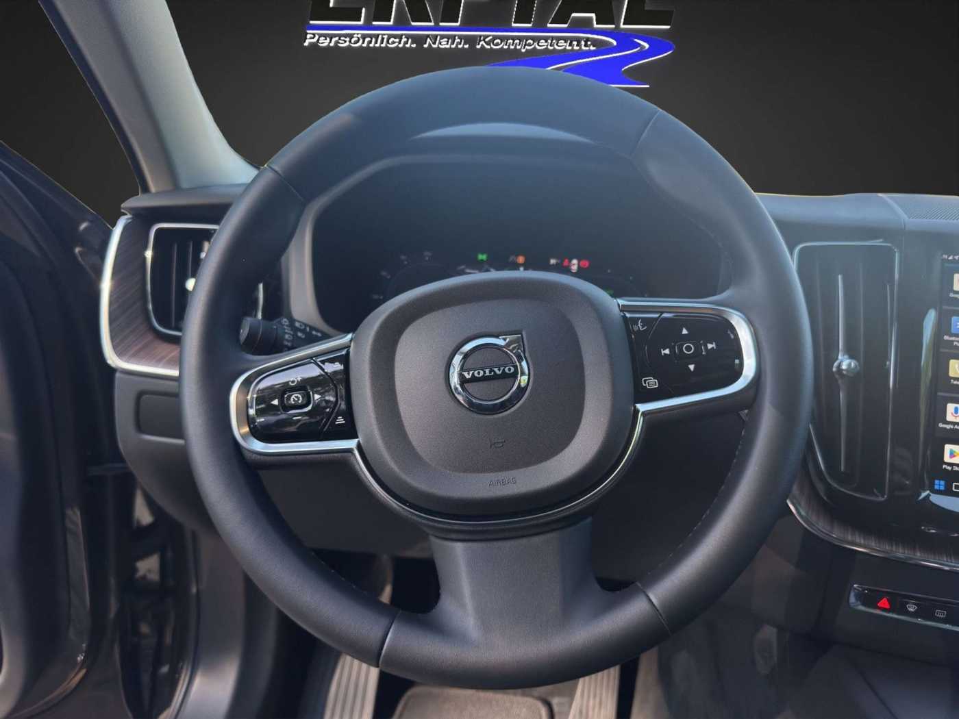 Volvo  T6 AWD Recharge Plus Dark