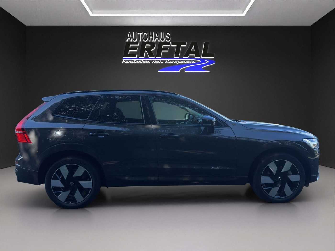 Volvo  T6 AWD Recharge Plus Dark