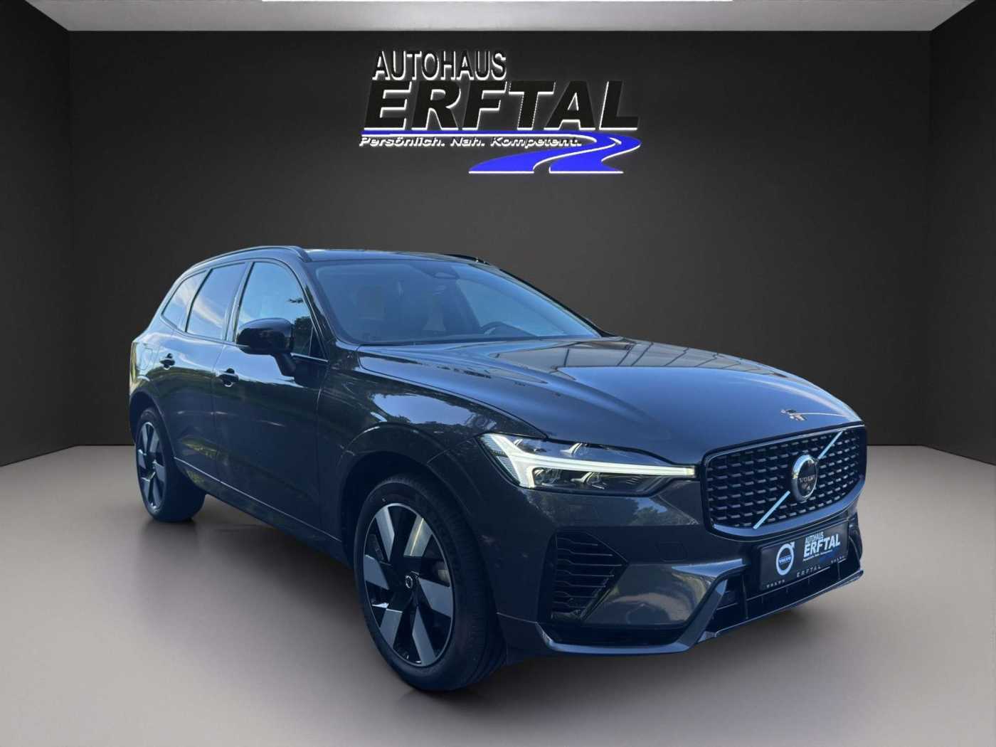 Volvo  T6 AWD Recharge Plus Dark