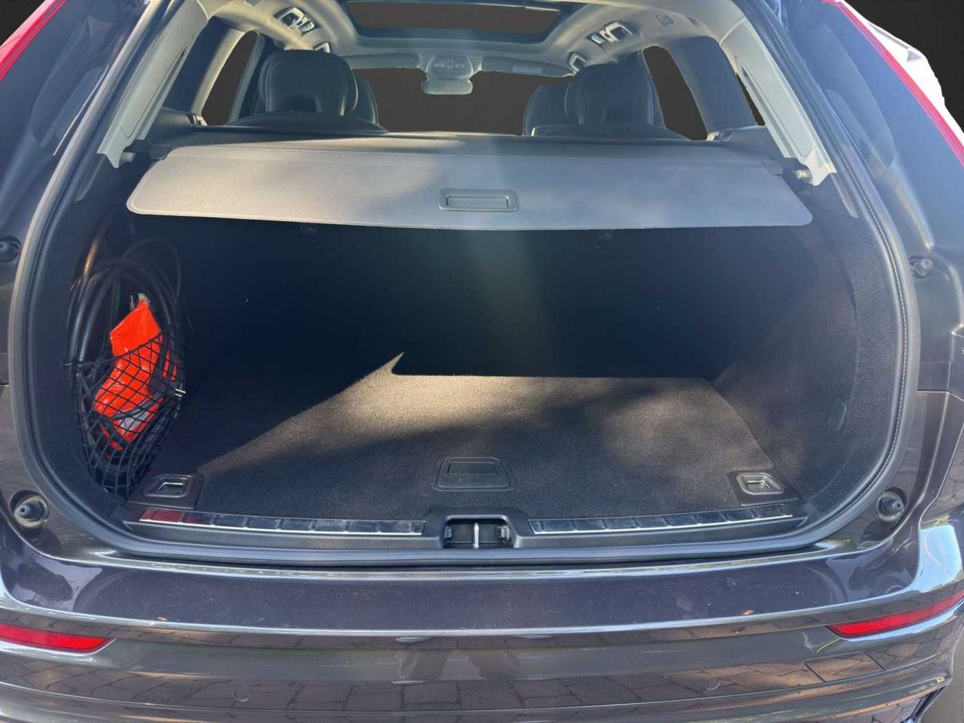 Volvo  T6 AWD Recharge Plus Dark