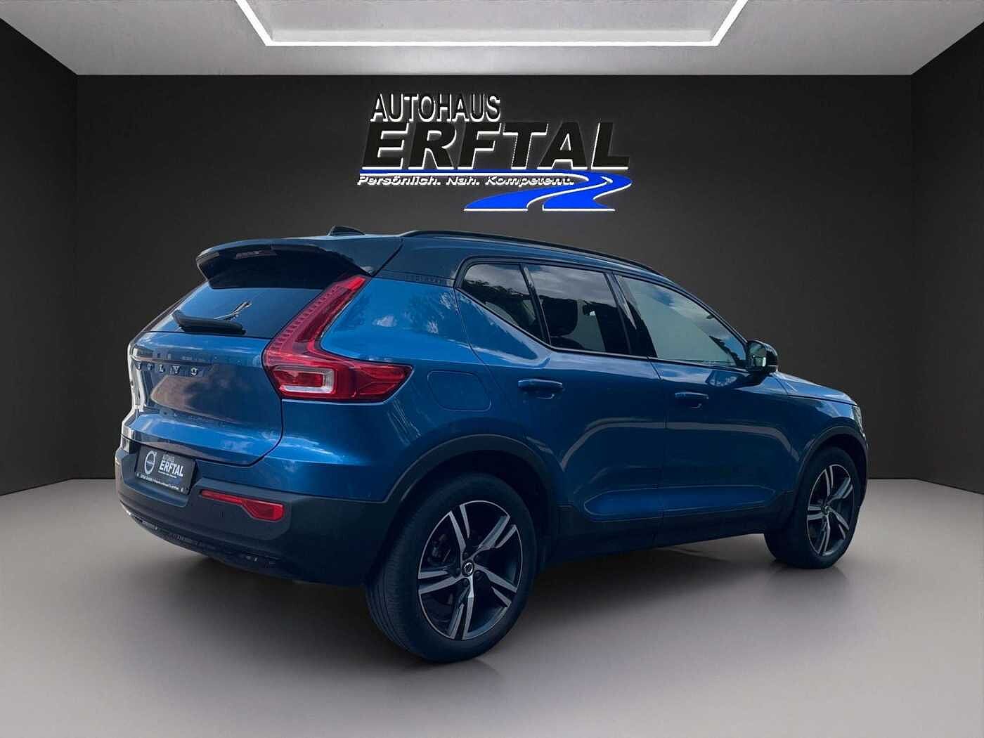 Volvo  Recharge T4 R-Design Expression