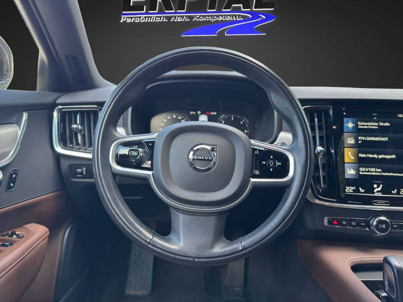 Volvo  B4 Diesel Momentum Pro