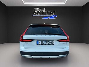 Volvo  V90 B4 Diesel Cross Country Plus AWD